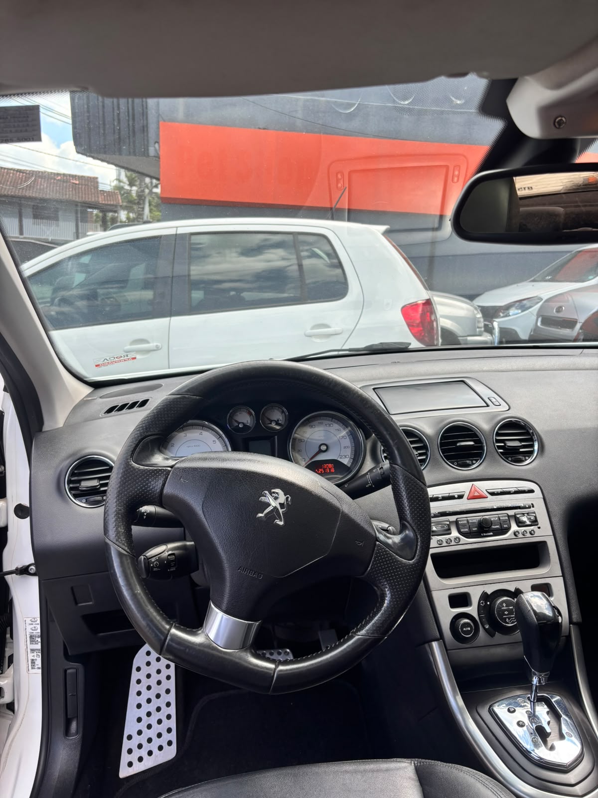 PEUGEOUT 408 GRIFFE 1.6 THP 2014/2015, foto 5 de 7