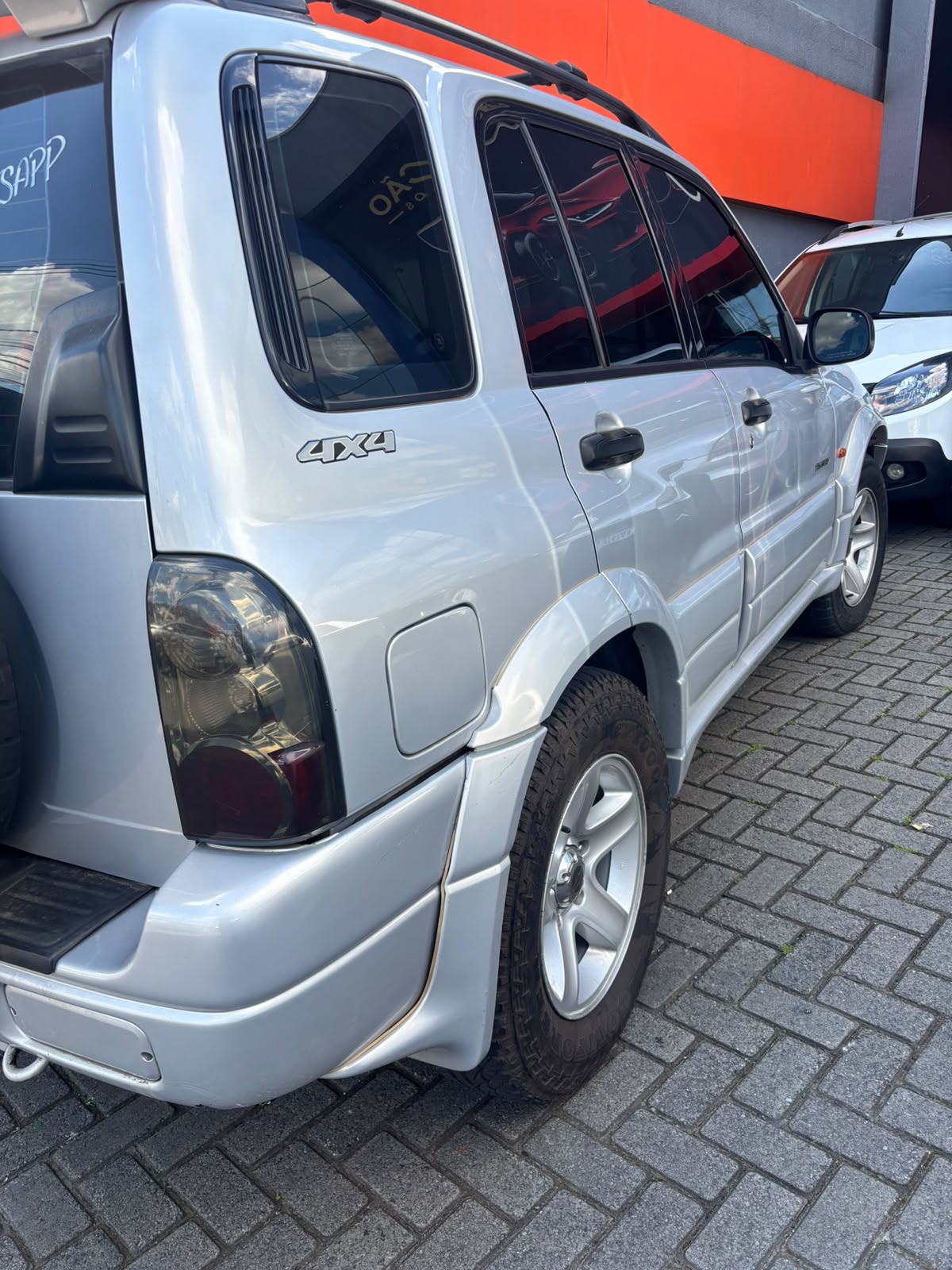 CHEVROLET TRACKER 2.0 4X4 2001/2002, foto 2 de 9