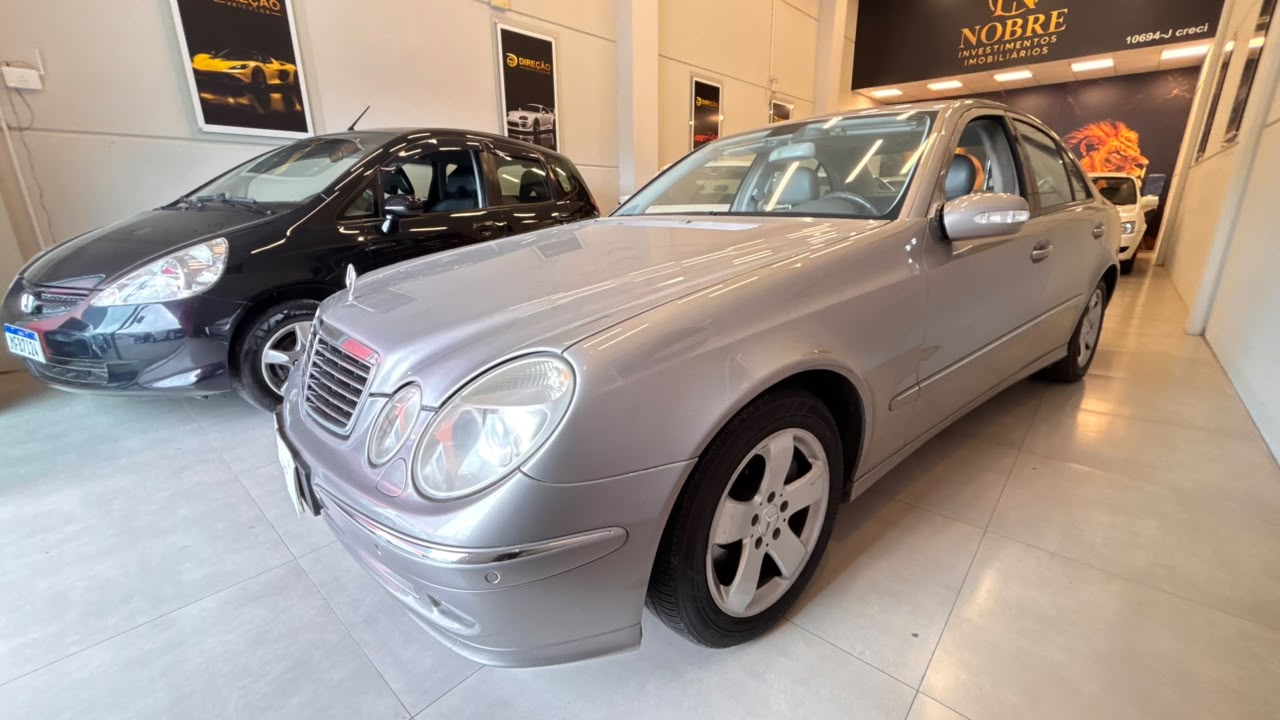 Mercedes-Benz E350 2005/2006, foto 3 de 13