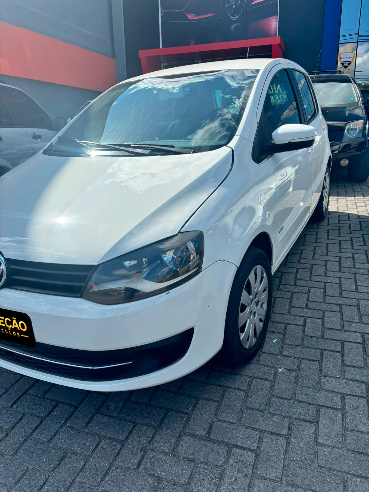 VOLKSWAGEN FOX 1.0 2012/2013, foto 2 de 8